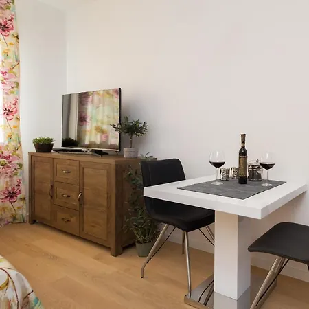 Apartment Bepo - Free Parking Split